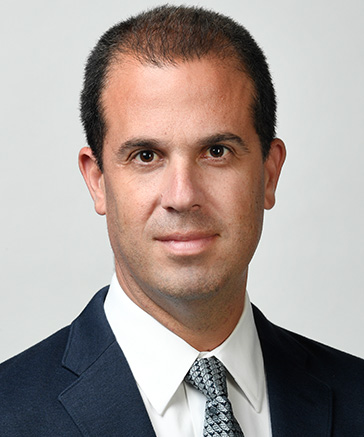 Pablo Nunez headshot